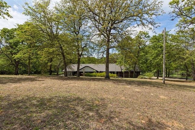 10331 Black Oaks Drive, Oklahoma City, OK 73165