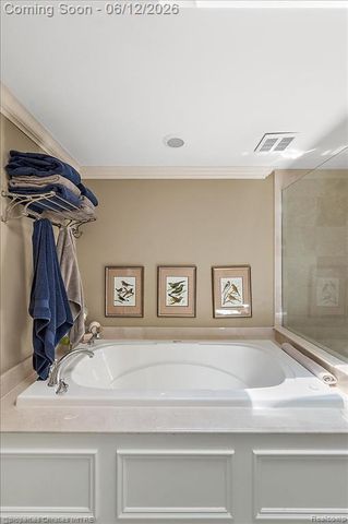 135 Clifton Road, Bloomfield Hills, MI 48301
