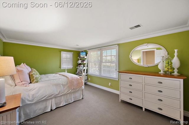 135 Clifton Road, Bloomfield Hills, MI 48301