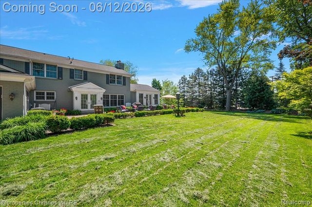 135 Clifton Road, Bloomfield Hills, MI 48301