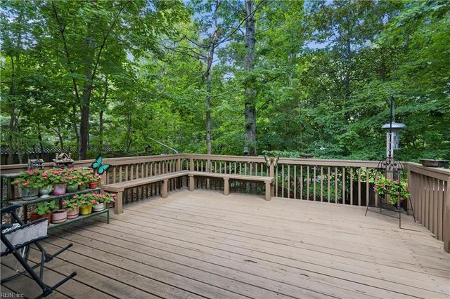 99 Oxford RD, Williamsburg, VA 23185