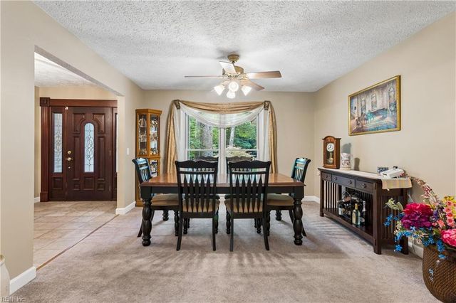 99 Oxford RD, Williamsburg, VA 23185