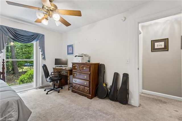 99 Oxford RD, Williamsburg, VA 23185