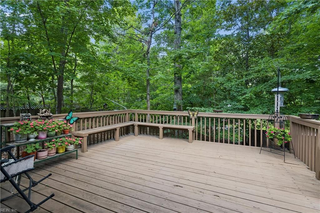 99 Oxford RD, Williamsburg, VA 23185
