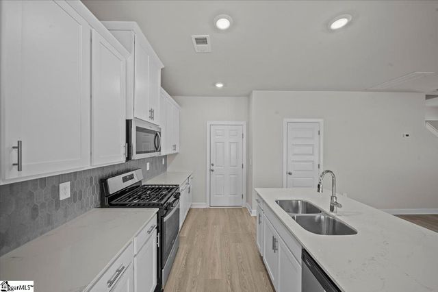 550 Crowder Place, Piedmont, SC 29673