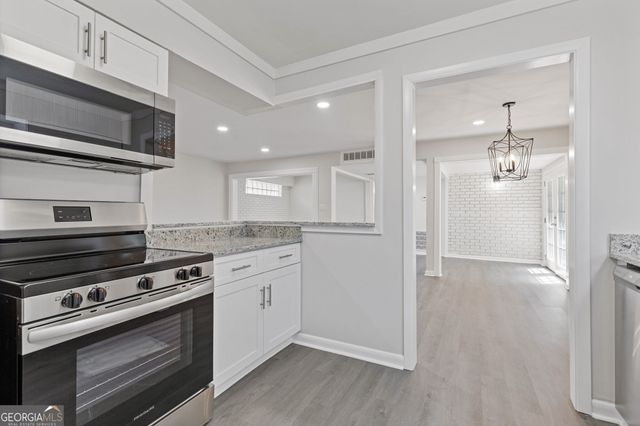 935 Bobcat Court SE, Marietta, GA 30067