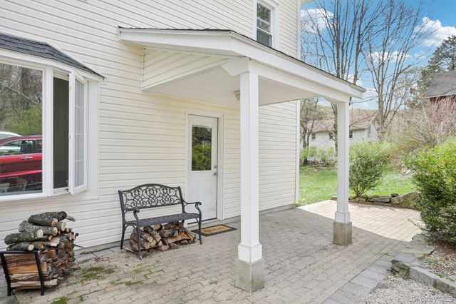 101 Spring Valley Road, Ossining, NY 10562