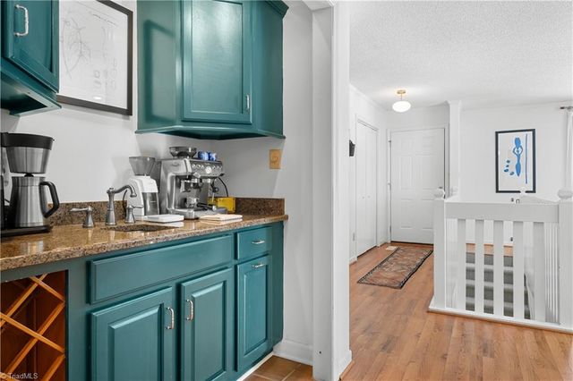 301 Bexley Drive, Winston-salem, NC 27104