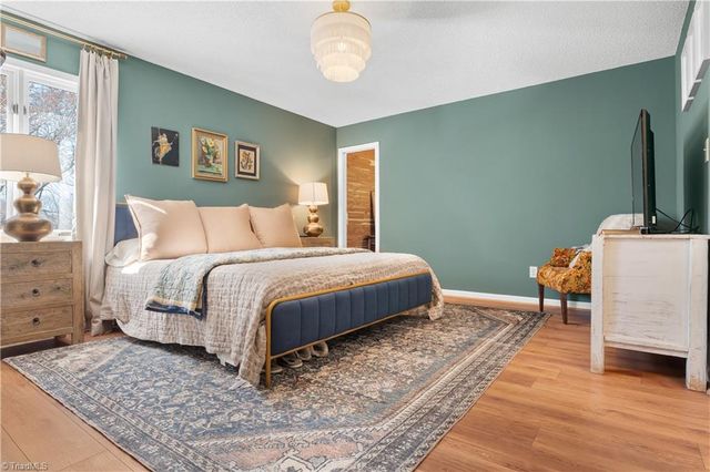 301 Bexley Drive, Winston-salem, NC 27104