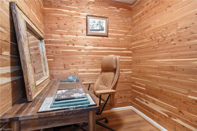 301 Bexley Drive, Winston-salem, NC 27104