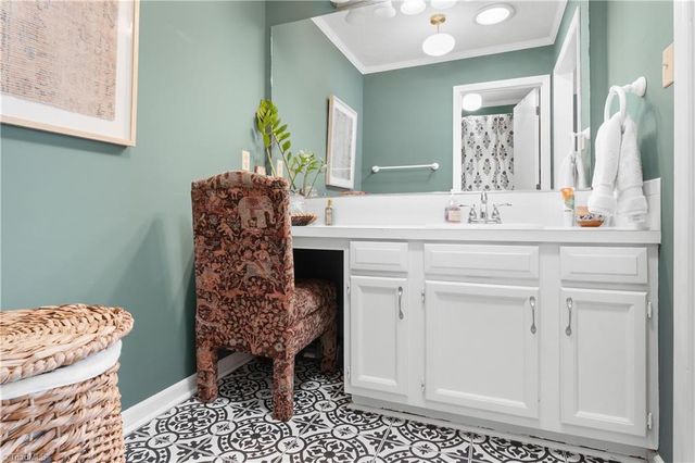 301 Bexley Drive, Winston-salem, NC 27104