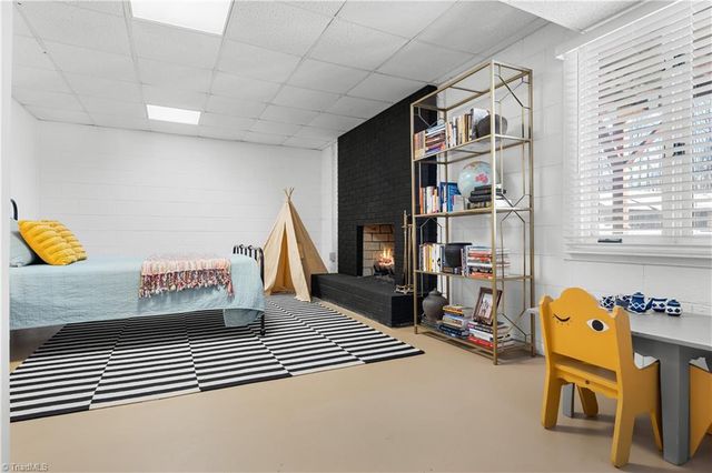 301 Bexley Drive, Winston-salem, NC 27104