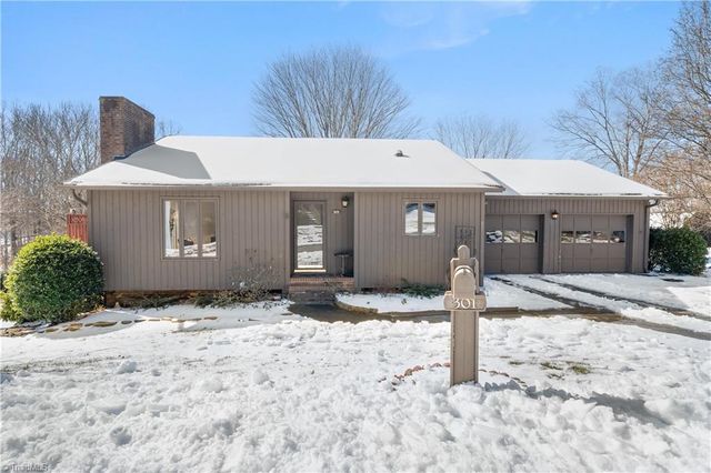 301 Bexley Drive, Winston-salem, NC 27104