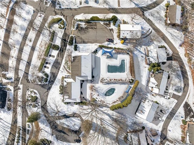 301 Bexley Drive, Winston-salem, NC 27104