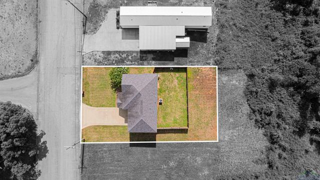 1700 Van Zandt, Marshall, TX 75670