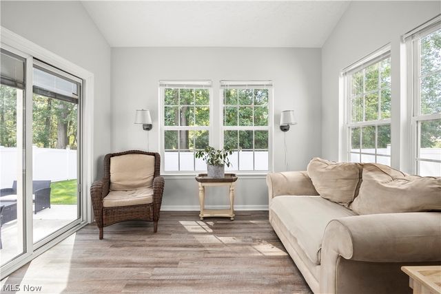 6199 E Meadow Farm Lane, Lorain, OH 44053