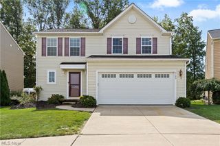 6199 E Meadow Farm Lane, Lorain, OH 44053