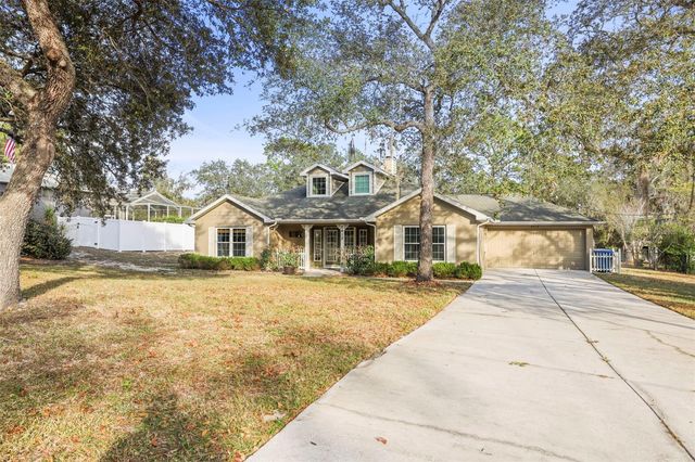 8412 CHRISTOPHER LANE, Weeki Wachee, FL 34613