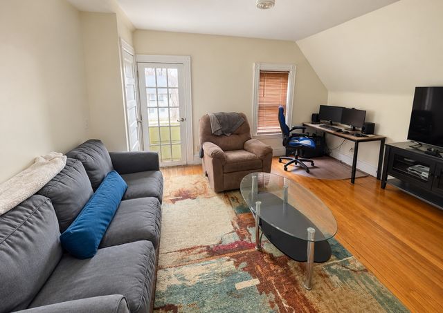 101 Rogers Ave 3, Somerville, MA 02144