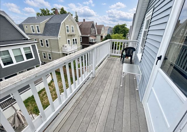 101 Rogers Ave 3, Somerville, MA 02144