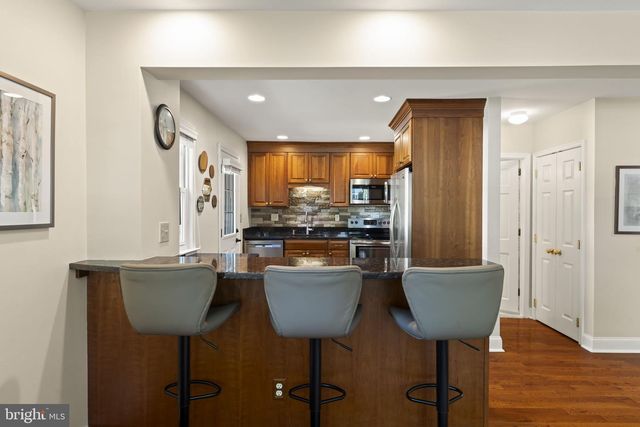 2887 PENNVIEW AVE, Broomall, PA 19008