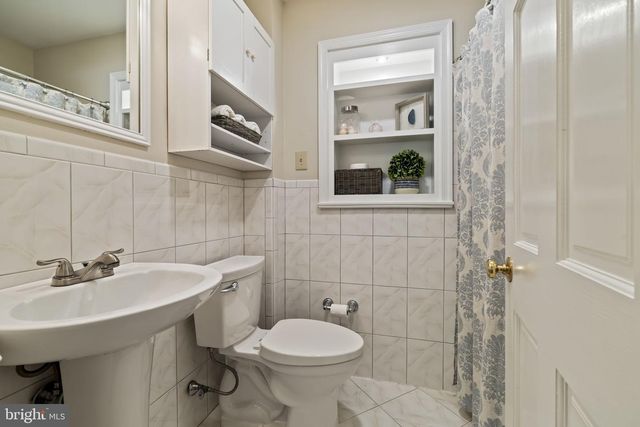 2887 PENNVIEW AVE, Broomall, PA 19008