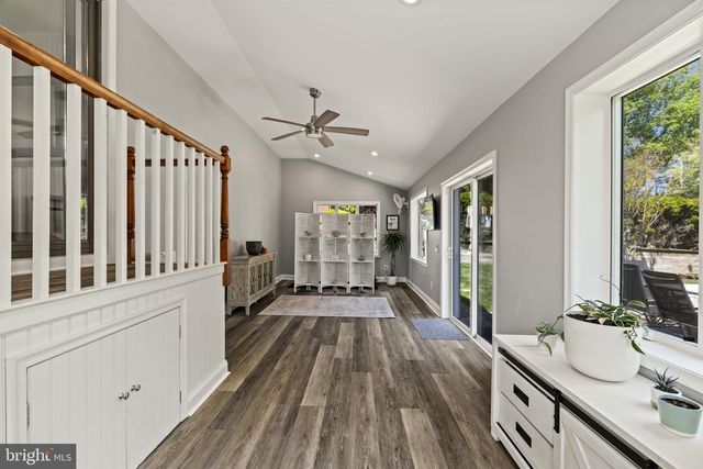 2887 PENNVIEW AVE, Broomall, PA 19008