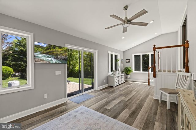 2887 PENNVIEW AVE, Broomall, PA 19008