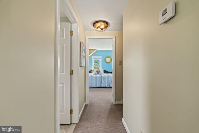 2887 PENNVIEW AVE, Broomall, PA 19008
