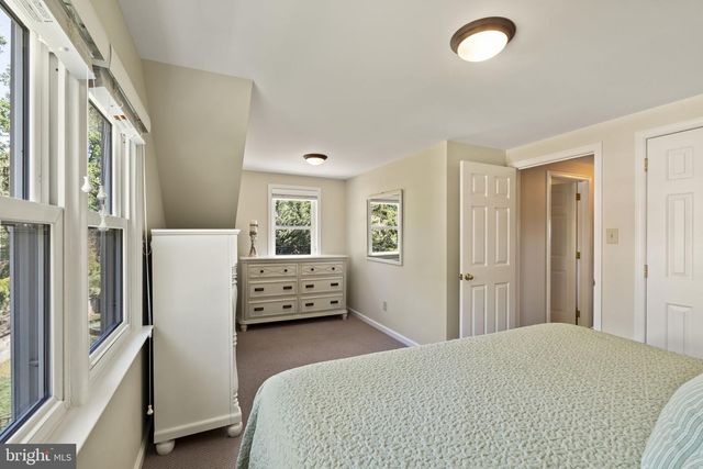 2887 PENNVIEW AVE, Broomall, PA 19008