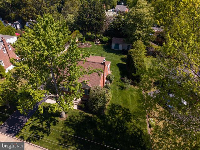 2887 PENNVIEW AVE, Broomall, PA 19008