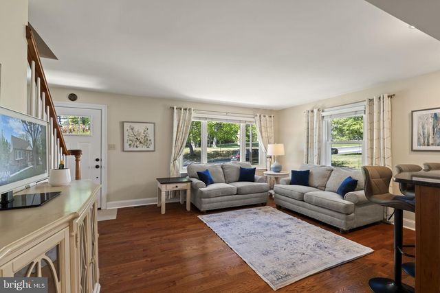 2887 PENNVIEW AVE, Broomall, PA 19008