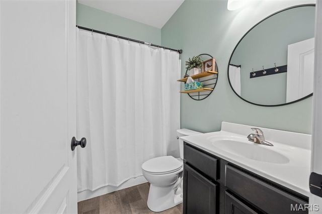 1030 Timber Bluff Drive, Wentzville, MO 63385