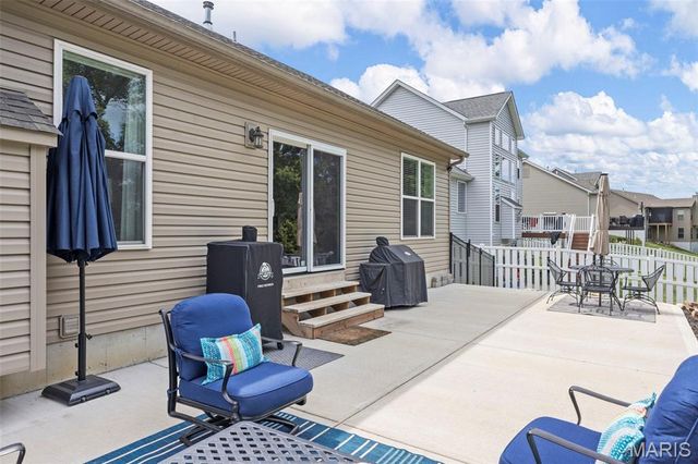 1030 Timber Bluff Drive, Wentzville, MO 63385