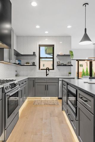4052 Alabama Avenue S, Saint Louis Park, MN 55416
