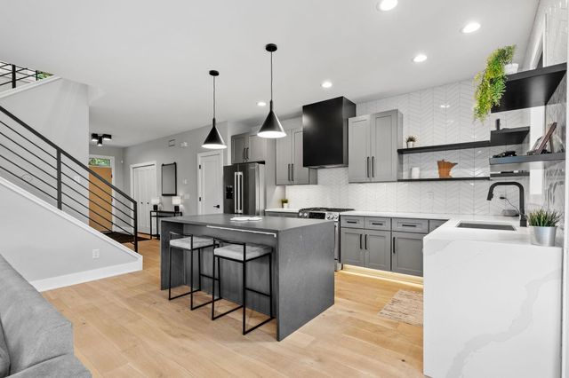 4052 Alabama Avenue S, Saint Louis Park, MN 55416