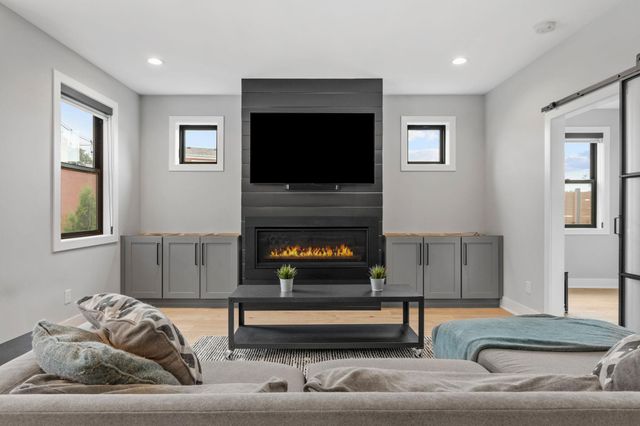 4052 Alabama Avenue S, Saint Louis Park, MN 55416