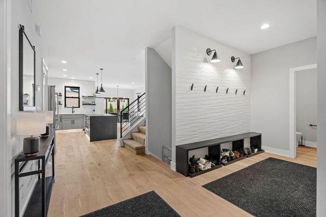 4052 Alabama Avenue S, Saint Louis Park, MN 55416