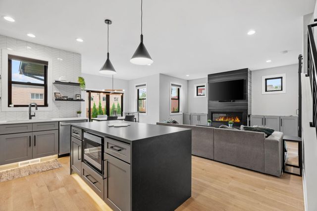 4052 Alabama Avenue S, Saint Louis Park, MN 55416