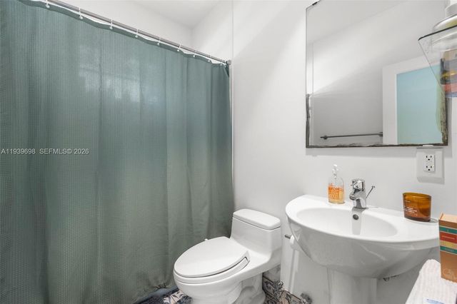 1045 Lenox Ave 7, Miami Beach, FL 33139