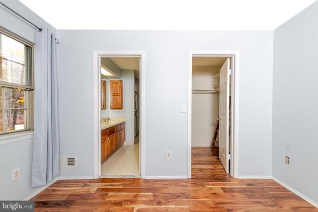 519 PETUNIA LA N, Whiting, NJ 08759