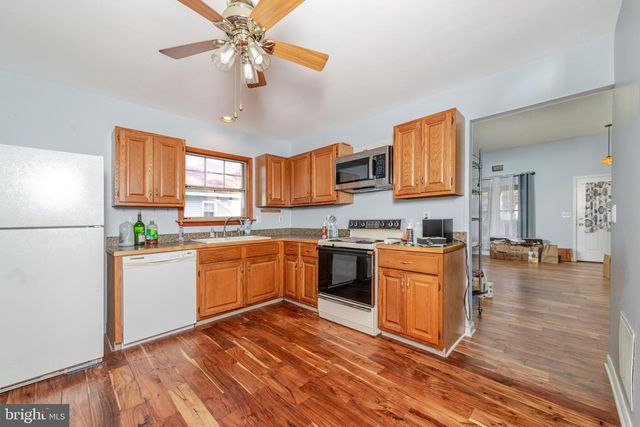 519 PETUNIA LA N, Whiting, NJ 08759