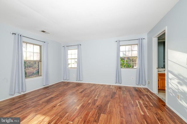 519 PETUNIA LA N, Whiting, NJ 08759