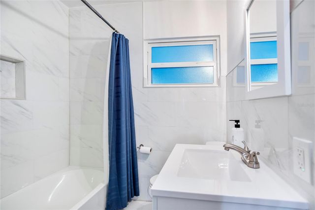 1614 CURRY FORD ROAD, Orlando, FL 32806