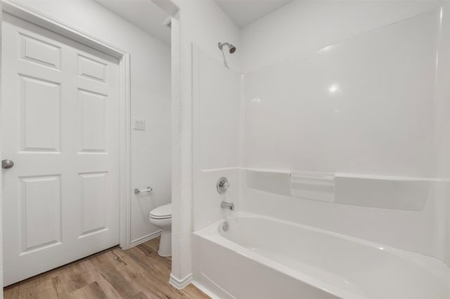 14538 Broadbury Pond Road, Houston, TX 77583