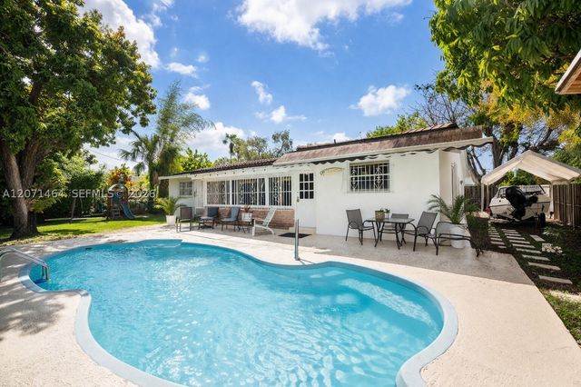 5775 SW 57th Ter, Miami, FL 33143