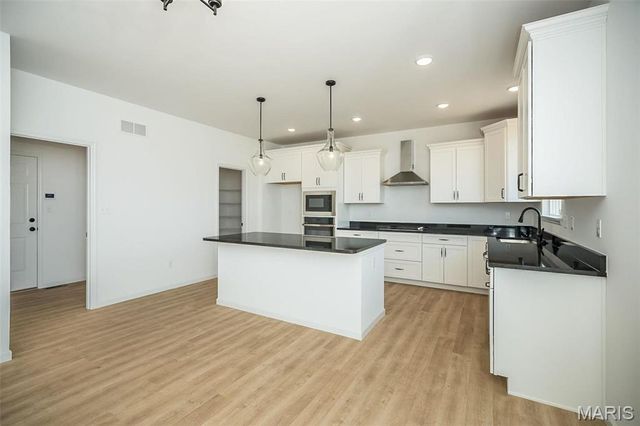 0 Ash (Majestic), Moscow Mills, MO 63362