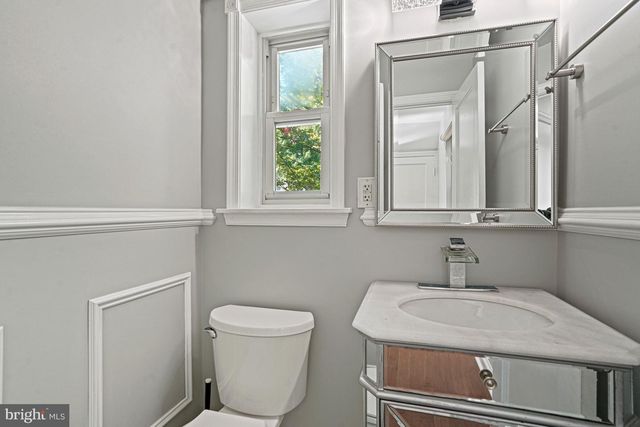 2749 ARIZONA AVE NW, Washington, DC 20016