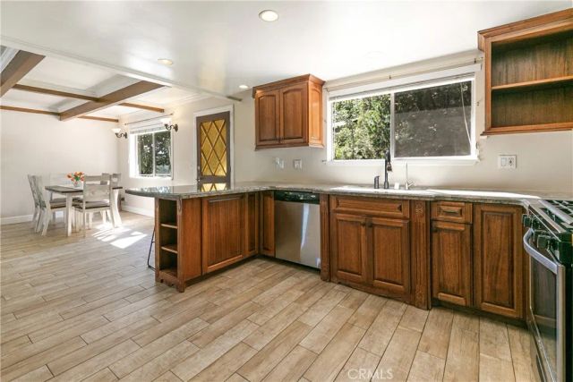 28252 Bern Lane, Lake Arrowhead, CA 92352