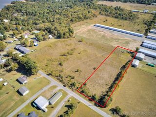 4 Hamilton Road, Eufaula, OK 74432